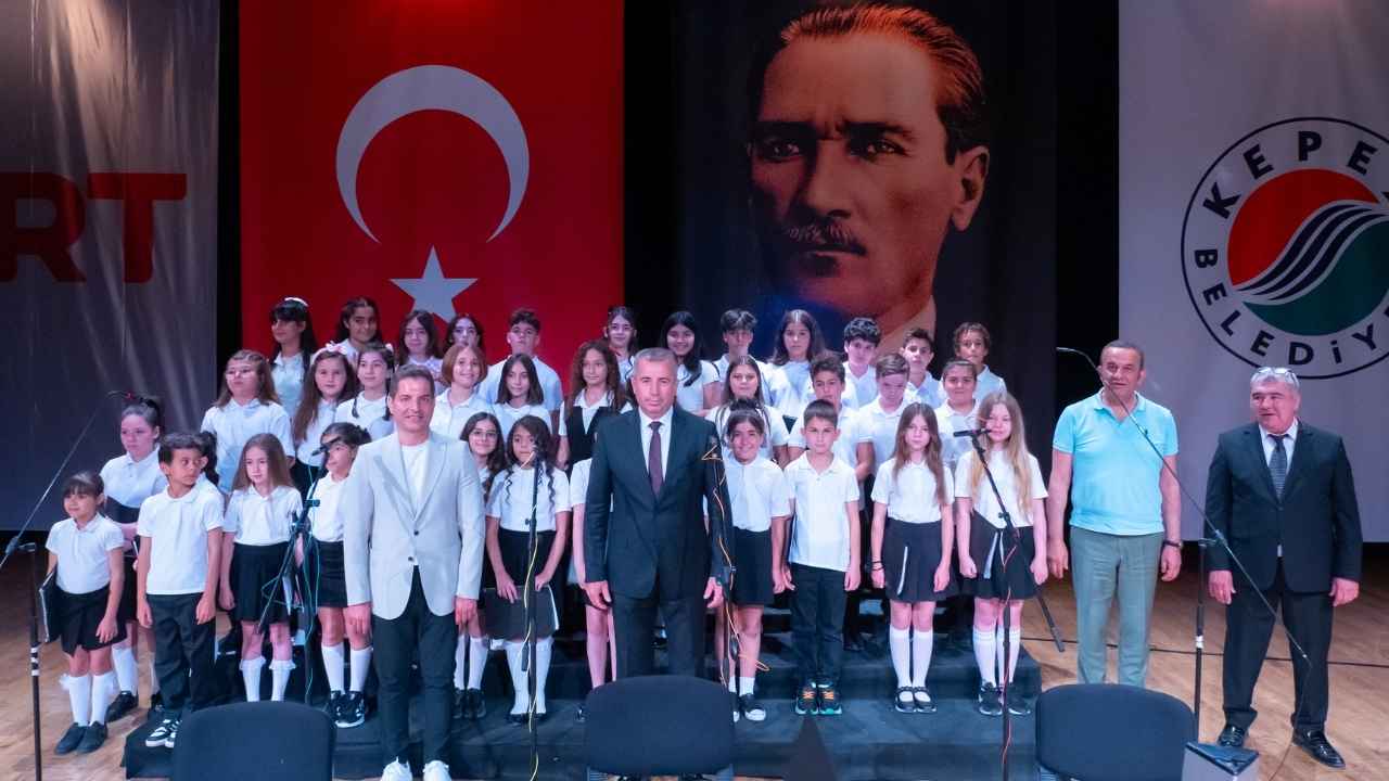Trt Antalya Tsm Çocuk Ve Gençlik Korolarından Müzik Ziyafeti 3