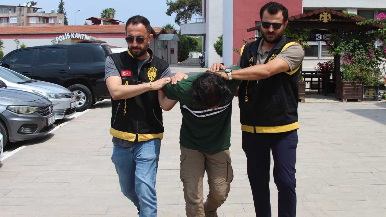 Adana’da Aynı Kişi Gençlerden Sonra Yaşlı Adamı Dövdü2
