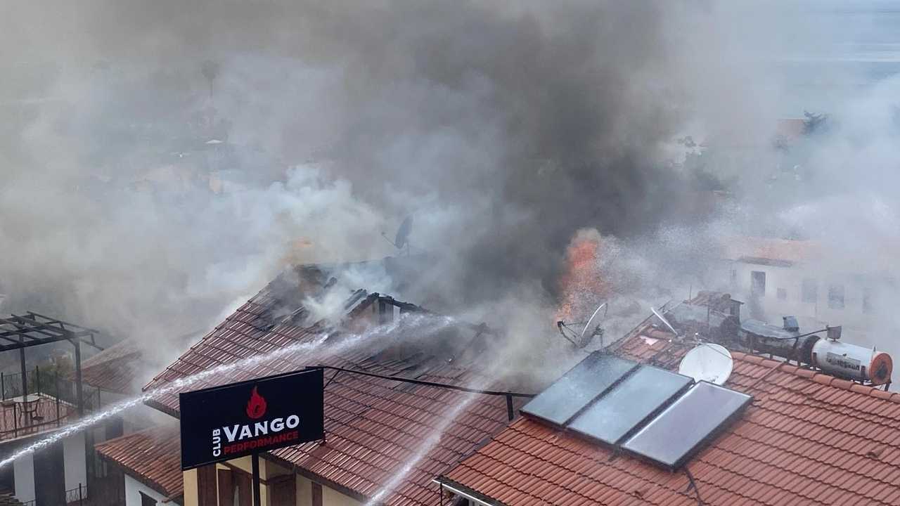 Antalya Kaleiçi’nde Yangın Kabusu3