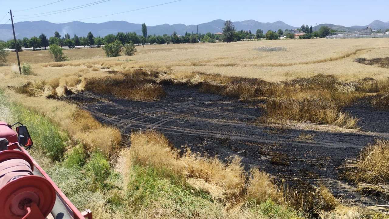 Burdur Karapınar’da Çıkan Yangın Kontrol Altına Alındı3