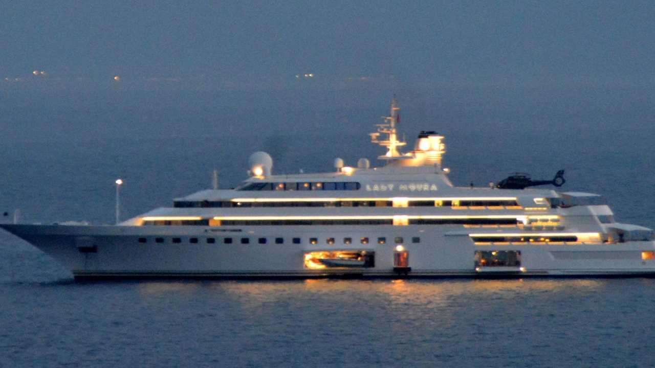 Dünyanın En Pahalı Yatı Lady Moura Antalya'da! Hastane, Helikopter Pisti Ve Kumsalı Var 2