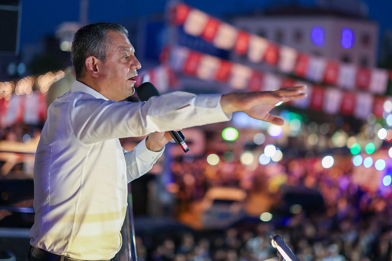 Özgür Özel’den Akın Gürlek’e: “Aynı Sözün Altına Bir Daha İmza Atarım!”