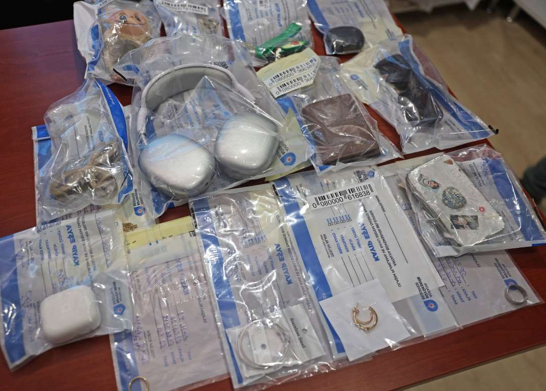 Antalya’da Otobüste Unutulan İlginç Eşyalar 1
