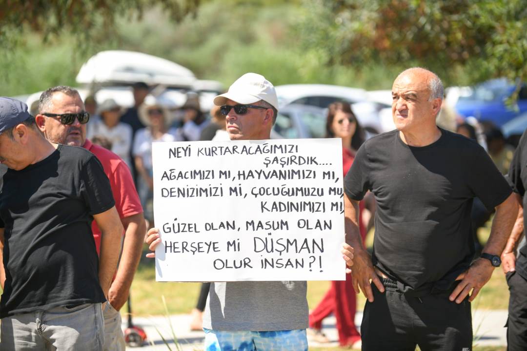 Demre Halkı Sahili İçin Direniyor! 1 Pankart
