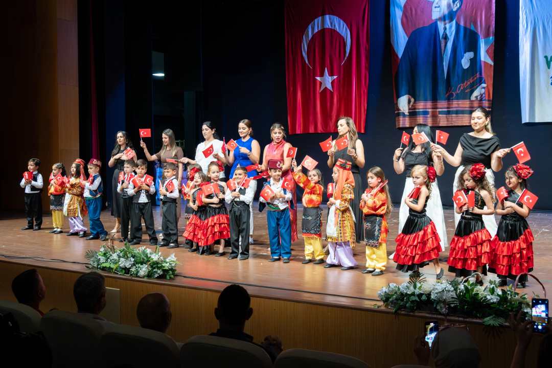 Manavgatlı Minik Öğrenciler Hayallerine Adım Attı! 1,