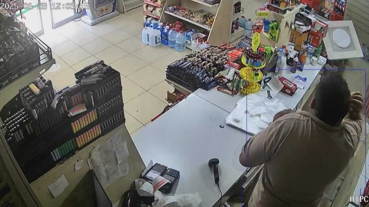 Hatay'da Taş Ocağında Deprem Gibi Patlama 4