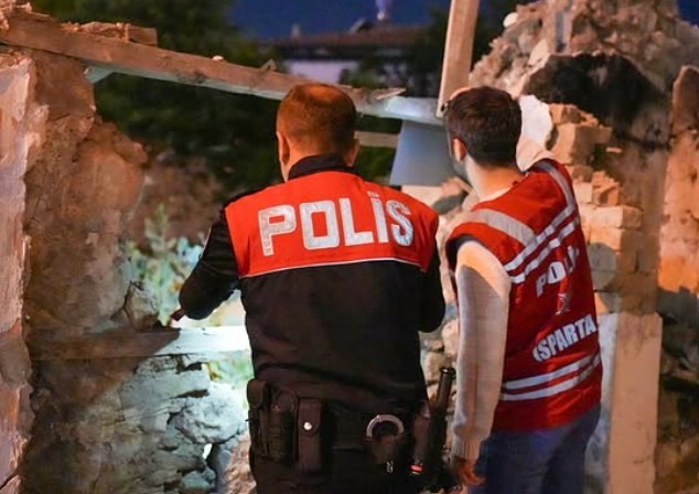 Isparta Emniyeti Tarafından 2 Kayıp Şahıs Bulundu