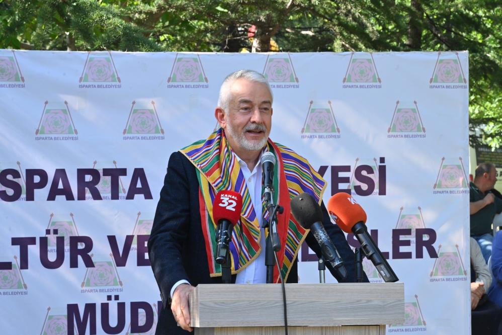Isparta’da 400 Yıllık Kurban İndirme Geleneği Yaşatılıyor