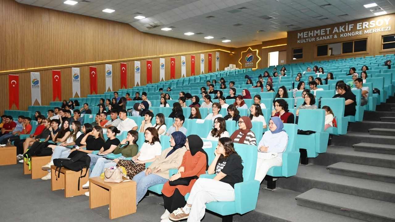 Kumluca’da Ücretsiz Derslere Gençlerden Yoğun Katılım 3