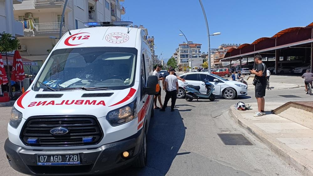 Manavgat'ta Korkutan Kaza! Motosiklet Sürücüsü Havaya Uçtu