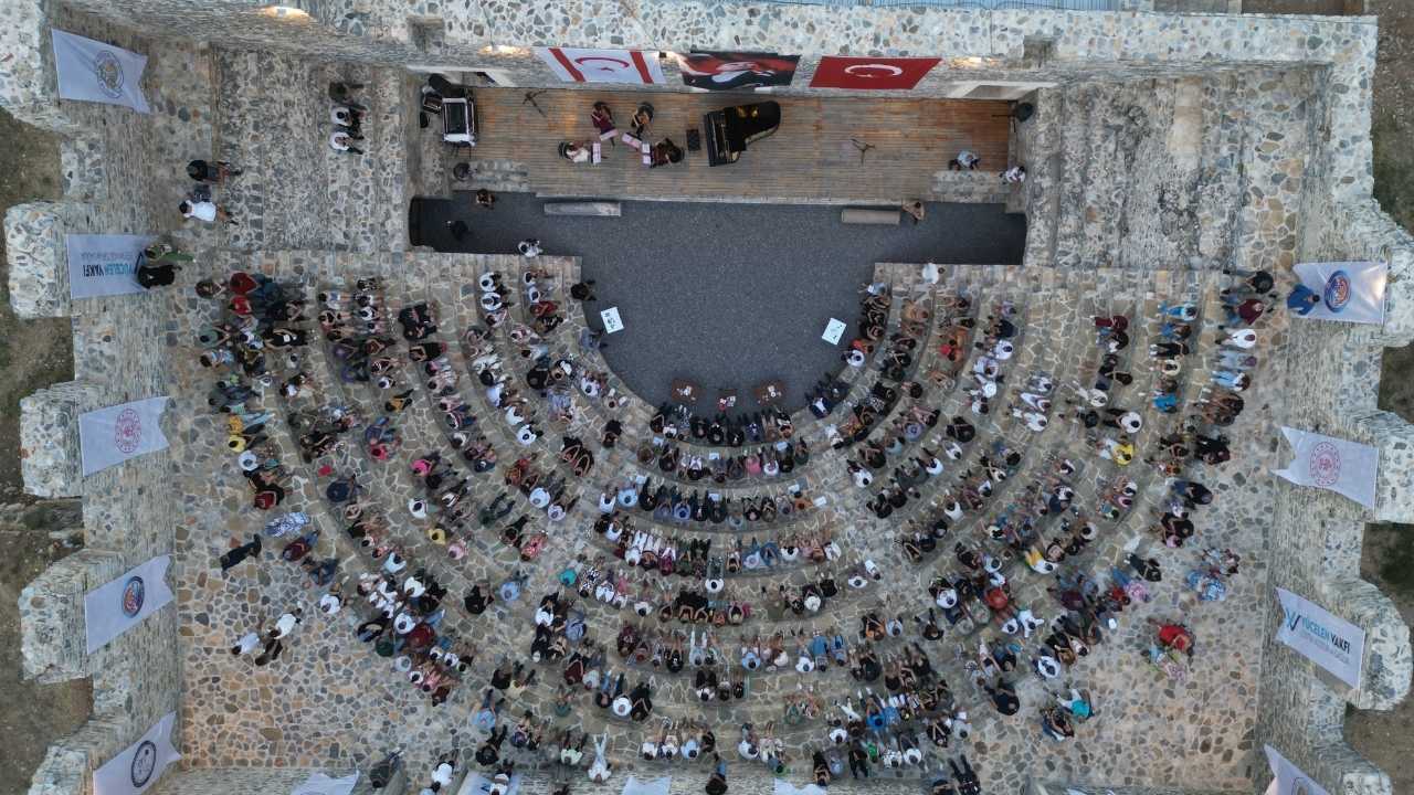 Mersin'de 2 Bin Yıllık Antik Kentte Piyano Resitali 3