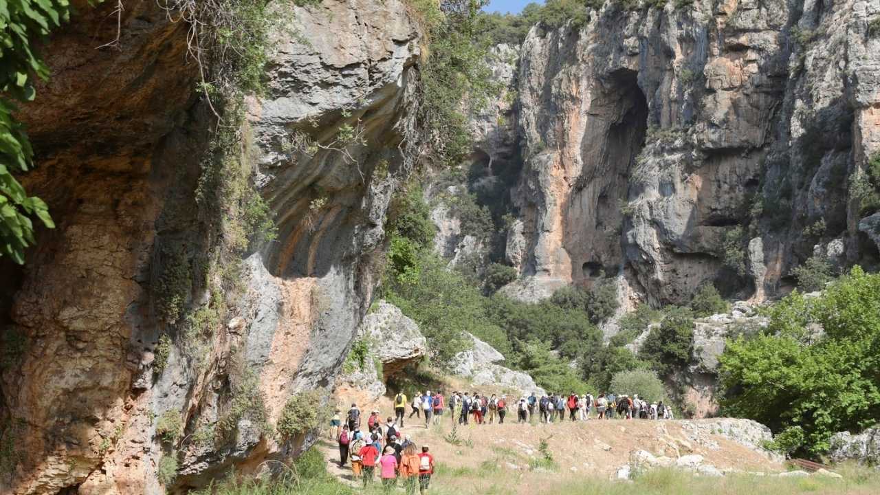 Mersin’de Tarihi Kilikya Yolu Ziyaretçilerini Büyülüyor 2