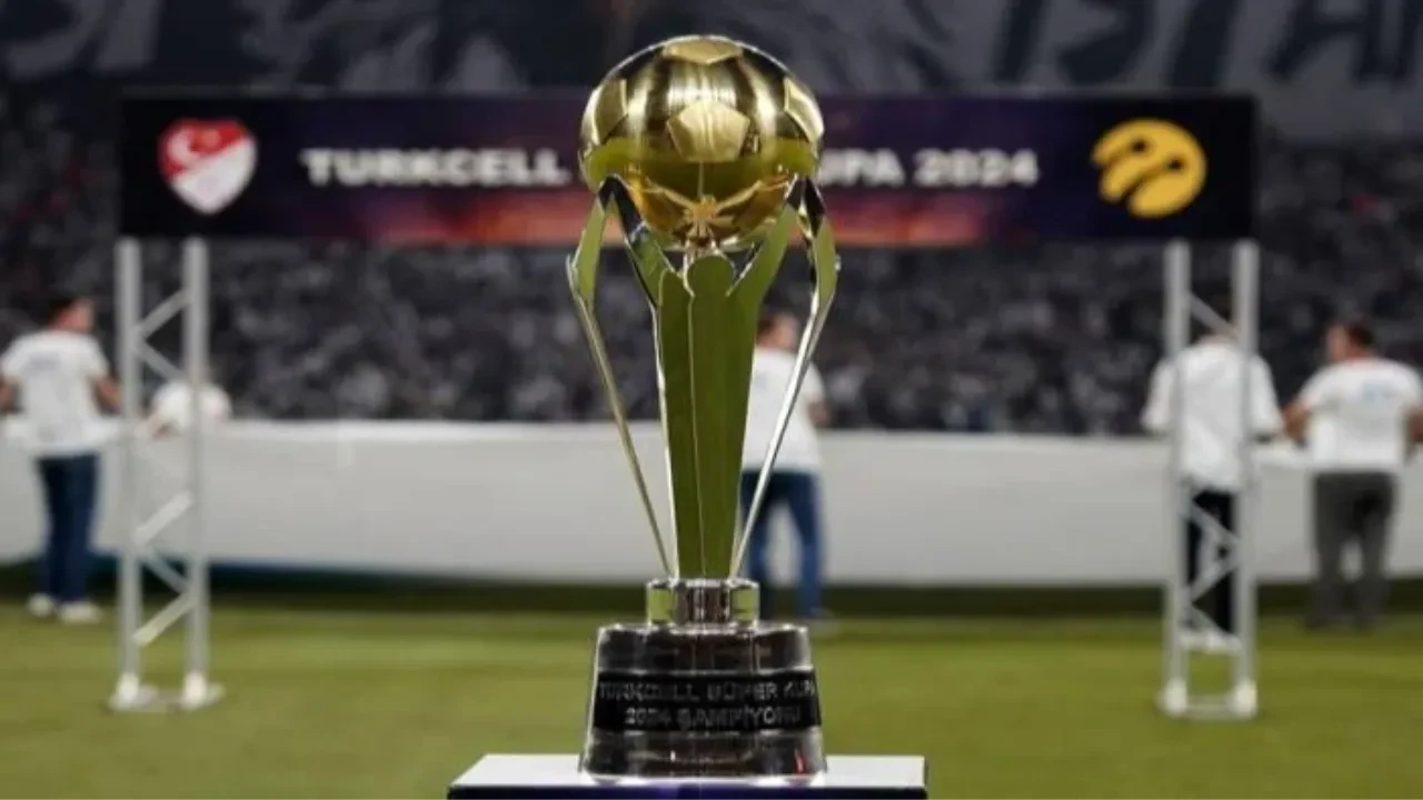 Süper Lig Ve Türkiye Kupası’nın Tamamlanmasının Ardından, Yeni Formatıyla Dikkat Çeken Süper Kupa’da Yarı Final Eşleşmeleri Açıklandı.