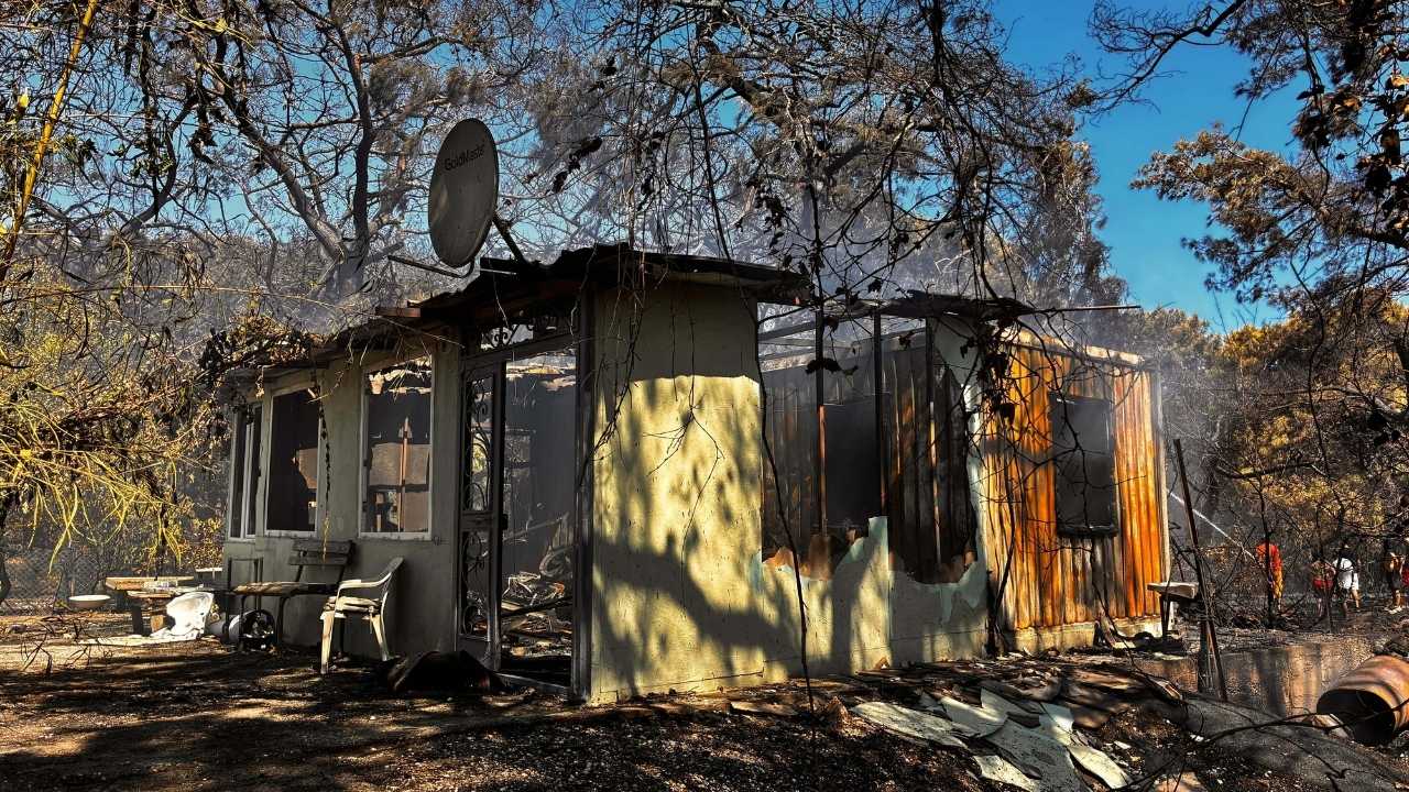 2 Gün Önce De Yanmıştı! Antalya Güzeloba'da 2. Orman Yangını Çıktı 55