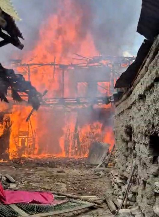 5 Yaşındaki Çocuk Burdur'da O Köyü Yanmaktan Kurtardı! İtfaiyeden Kahraman Kıza Ödül 4
