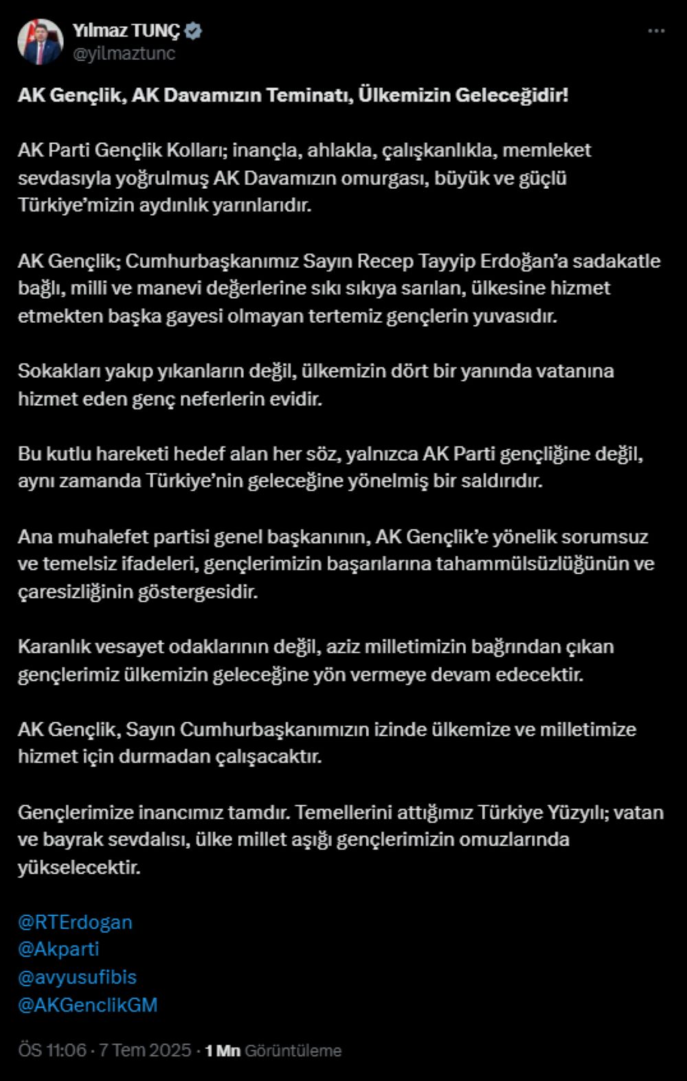 Adalet Bakanı Tunç'tan AK Gençlik Mehtiyeleri