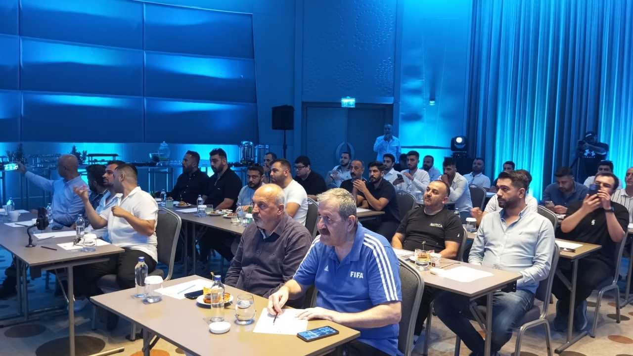 Adana’da “Yaşasın Demirspor” Kampanyası Başlatıldı 2