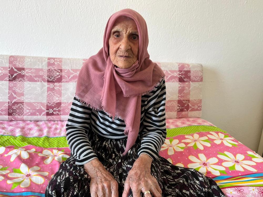 Alanya'da 101 Yaşındaki Fatma Nine Torununun Torununu Gördü
