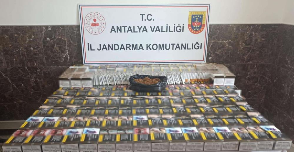 Alanya'da Jandarmadan Kaçak Makaron ve Tütün Operasyonu! 