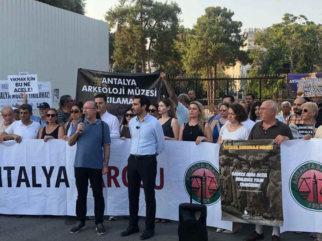 Antalya Barosu’ndan Müze Yıkımına Sert Tepki12