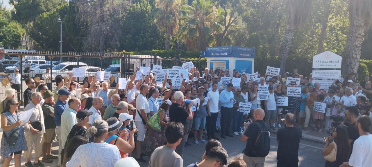 Antalya Müzesi Yıkılamaz