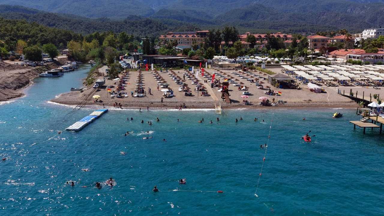 Antalya'da Tüm Zamanların Turizm Rekoru! 1 Günde 104 Bin 359 Kişi Geldi 3