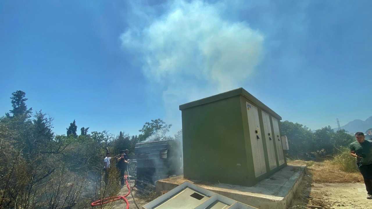 Antalya’da Villalara Yaklaşan Alevler Paniğe Neden Oldu 3