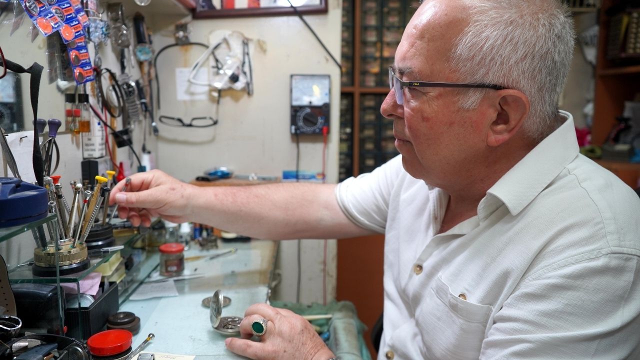 Antalya’nın 50 Yıllık Saat Ustası Çırak Bulamıyor 3