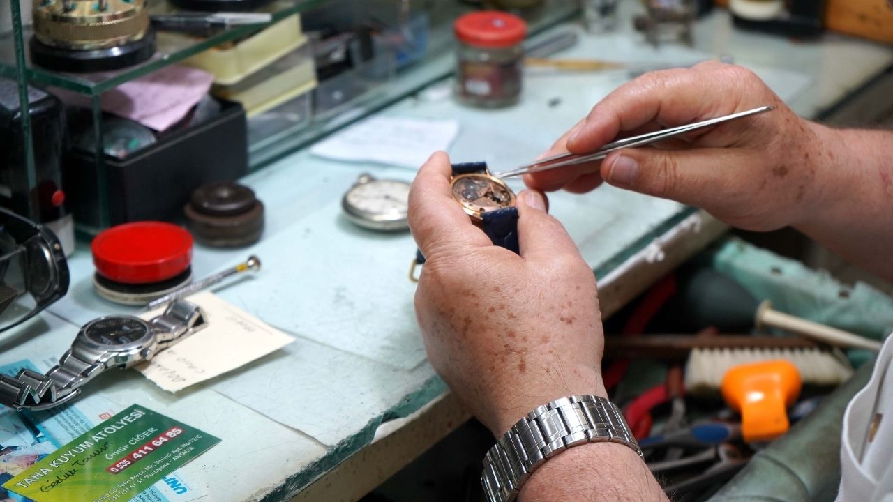 Antalya’nın 50 Yıllık Saat Ustası Çırak Bulamıyor 4