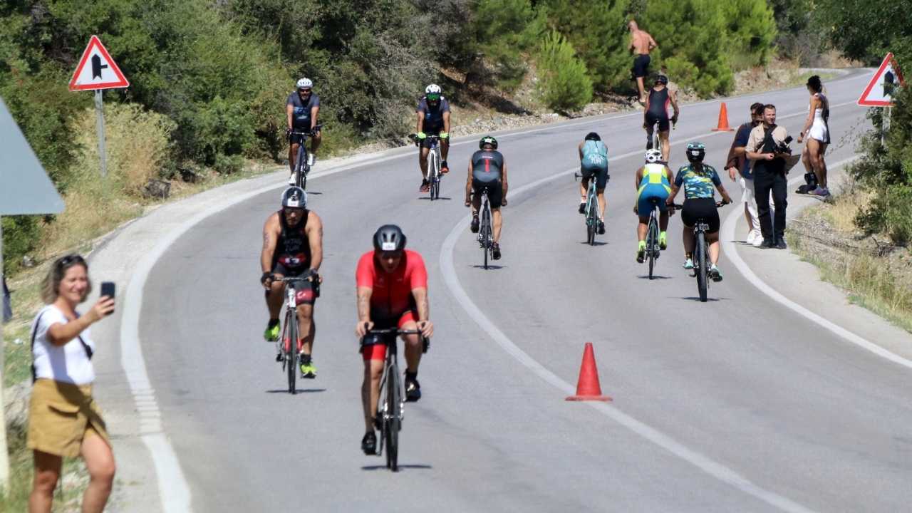 Burdur Salda Gölü’nde İlk Triatlon Heyecanı! Spor Ve Doğa Buluştu 3