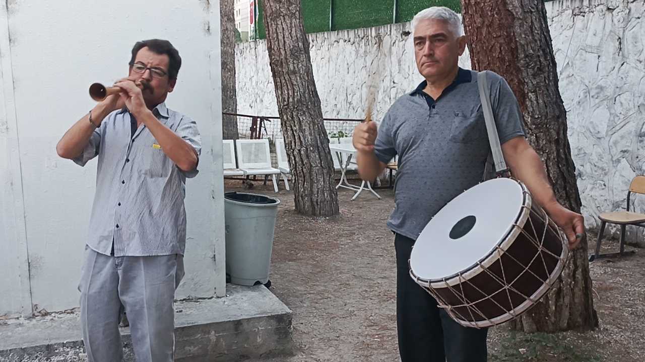 Burdur’a Madalyalarla Dönen Gençlere Görkemli Karşılama 4