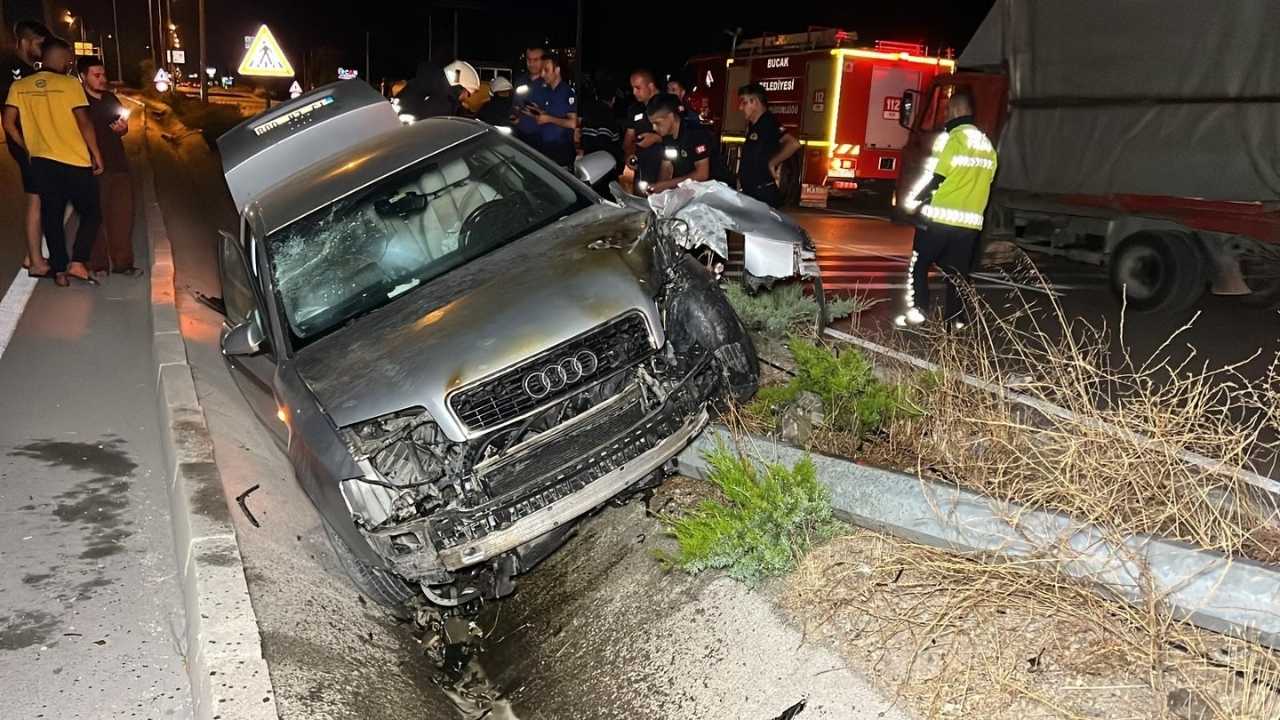 Burdur’da Refüje Çarpıp Alev Alan Araçtan Mucize Kurtuluş3