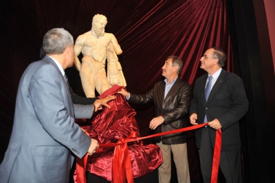 Herakles27F0926127F0064Bby