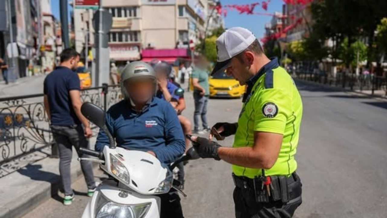 Isparta'da Motosiklet Denetiminde Ceza Yağdı2
