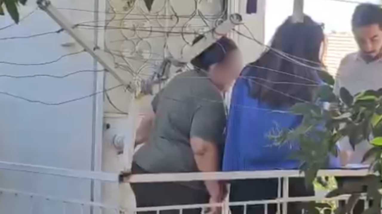 Kepez'de Hayvanlara Eziyet İddiası! O Evdeki Çift Gözaltında (4)