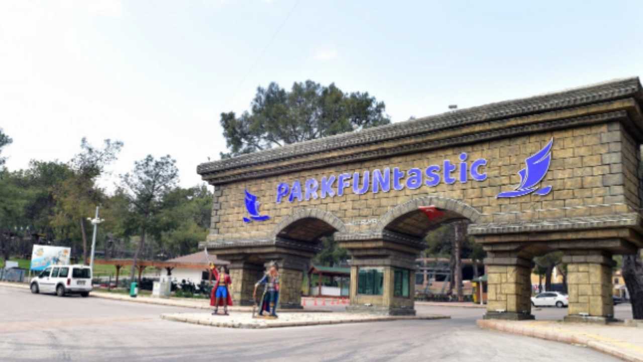 Kepez’de Yangın Göleti Düğün Salonu Oldu5