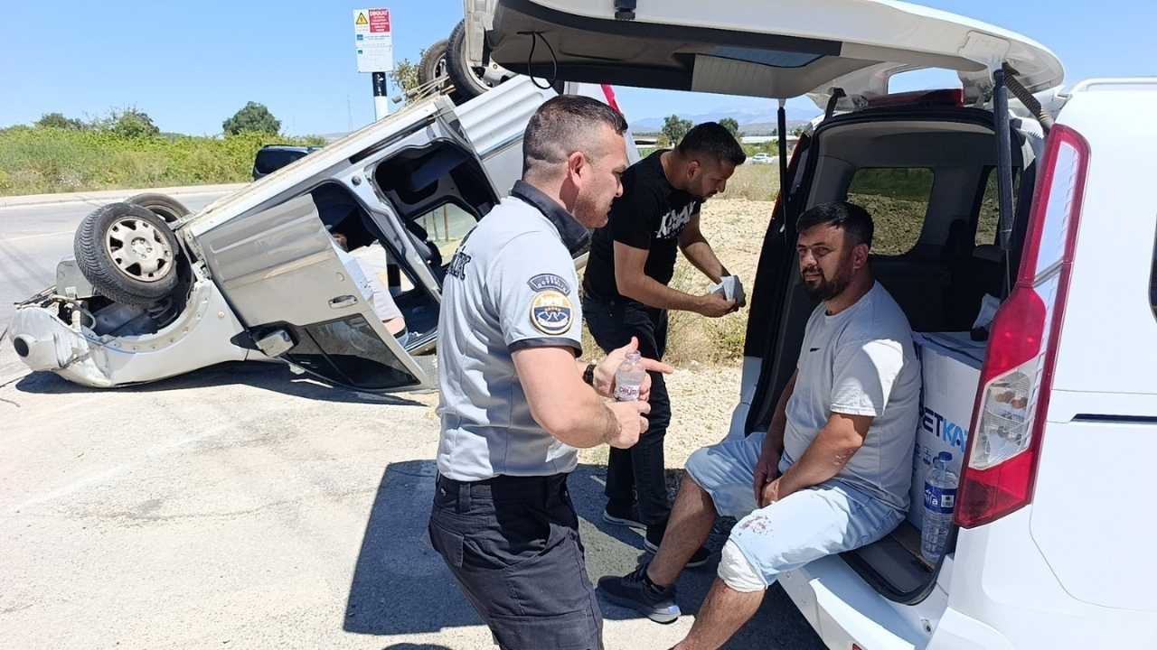 Manavgat’ta Takla Atan Sürücünün Burnu Bile Kanamadı 2