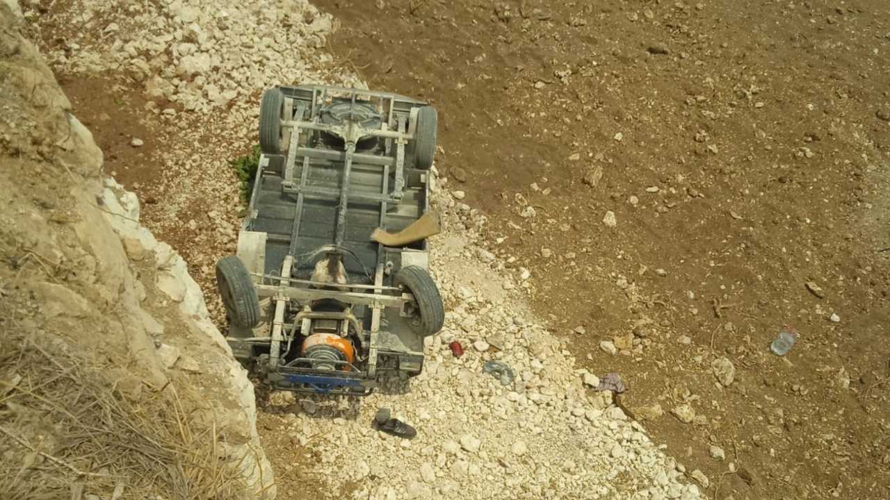 Mersin’de 5 Metre Yüksekten Düşen Pat Pat Sürücüsü Yaralandı 2
