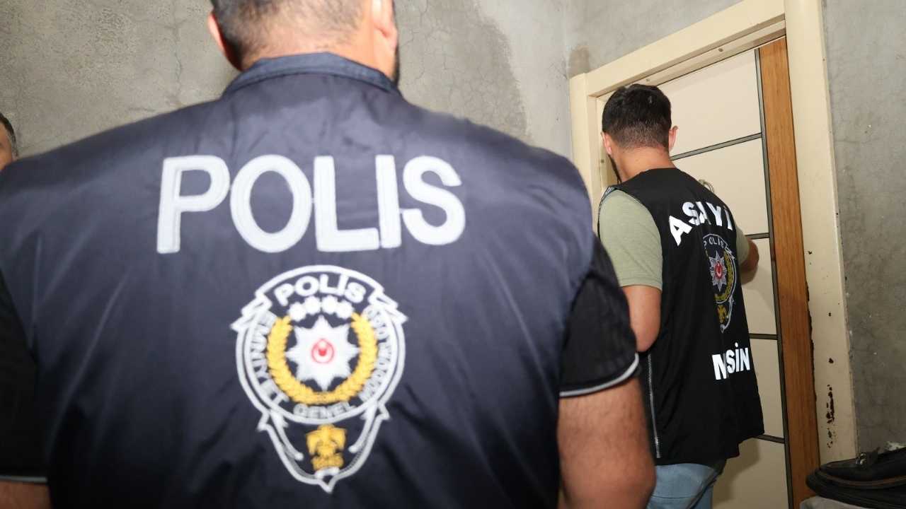 Mersin'de 81 Gözaltı, 20 Kişi Cezaevine Gönderildi (1)