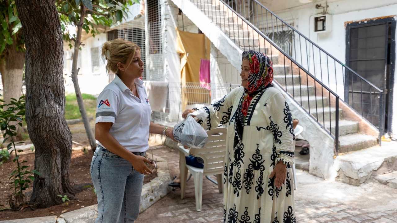 Mersin’de Kazanlar İhtiyaç Sahipleri İçin Kaynıyor3