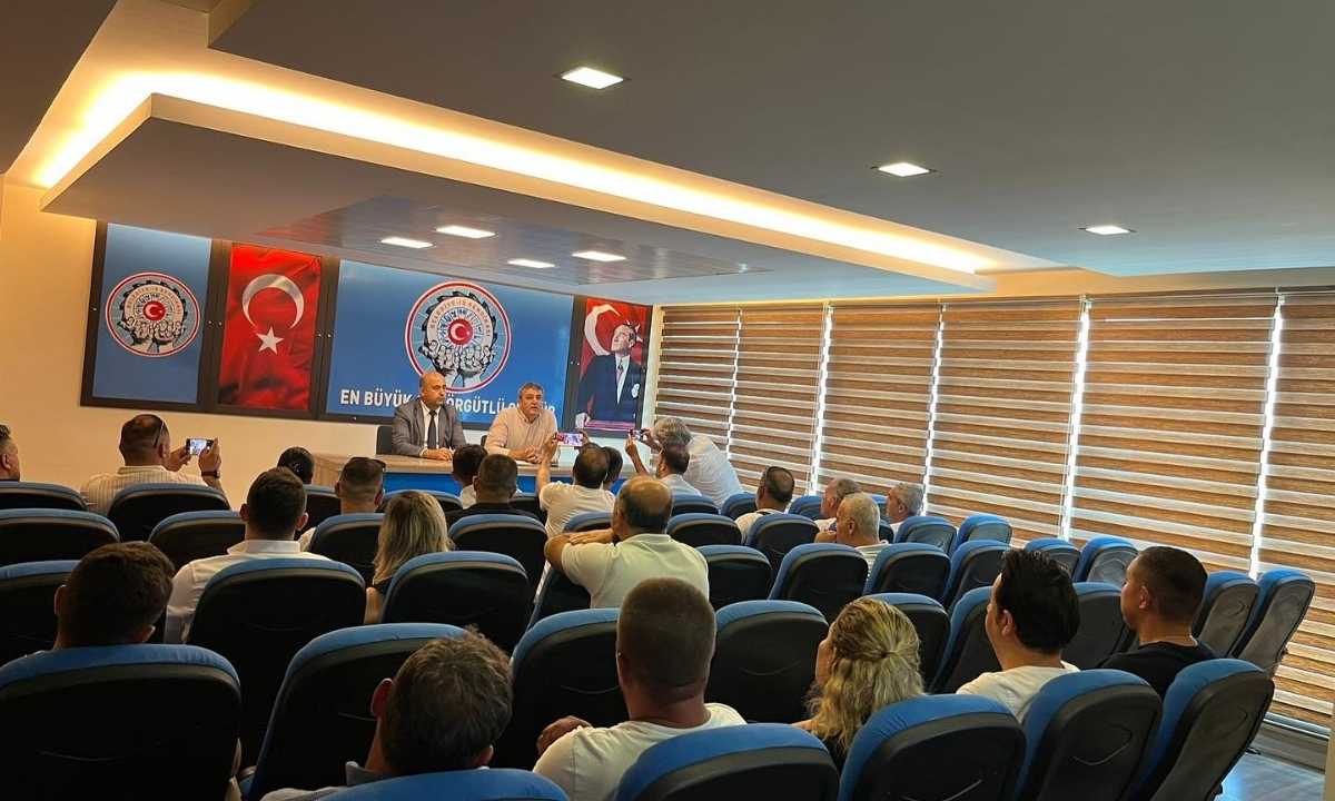 belediye-is-antalya-subesinde-devir-teslim-ali-kus-mazbatasini-aldi-2.jpg