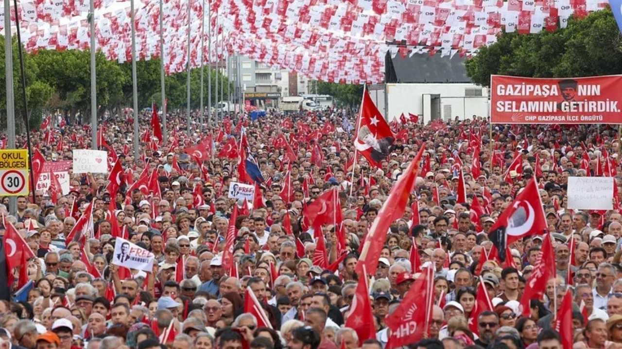 chp-konyaaltinda3.jpg