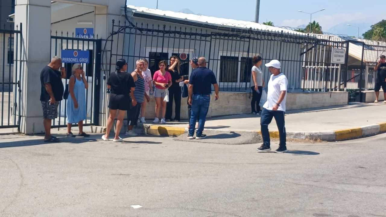 antalyadaki-husumet-ormanlik-alanda-silahli-kavgaya-donustu3.jpg