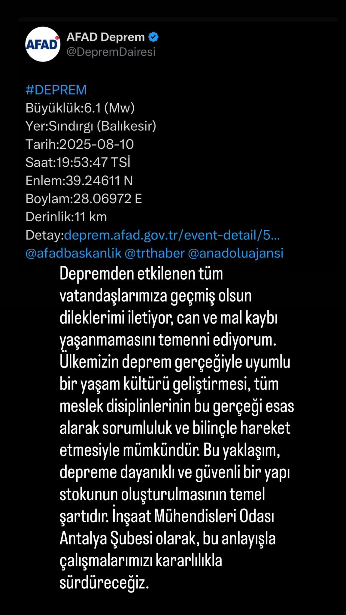 gyalzdywkaaail3-001.jpg