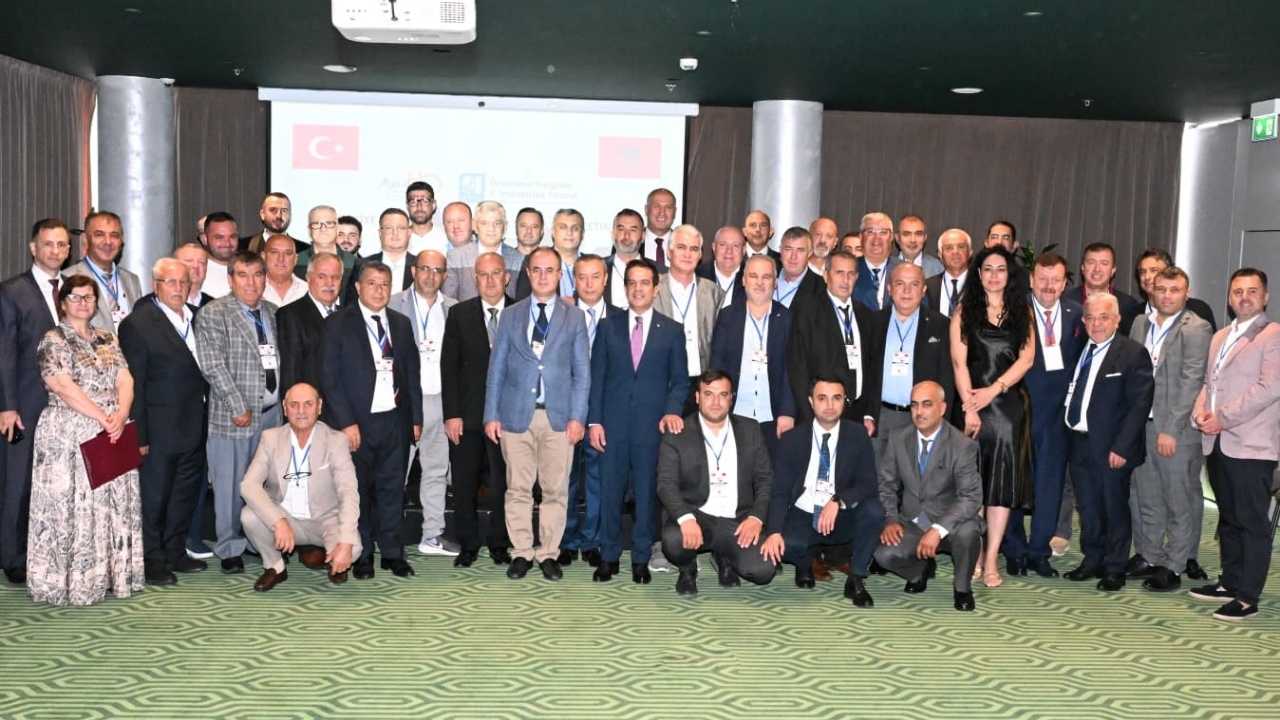 antalya-ticaret-borsasi-arnavutlukta-2.jpg