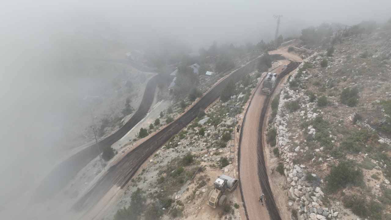 antalya-celtek-yaylasina-yol-mujdesi12.jpg