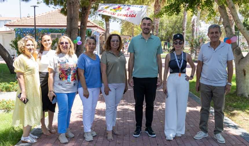 manavgat-yaz-okulu-senligi-renkli-goruntulerle-sona-erdi4.jpg