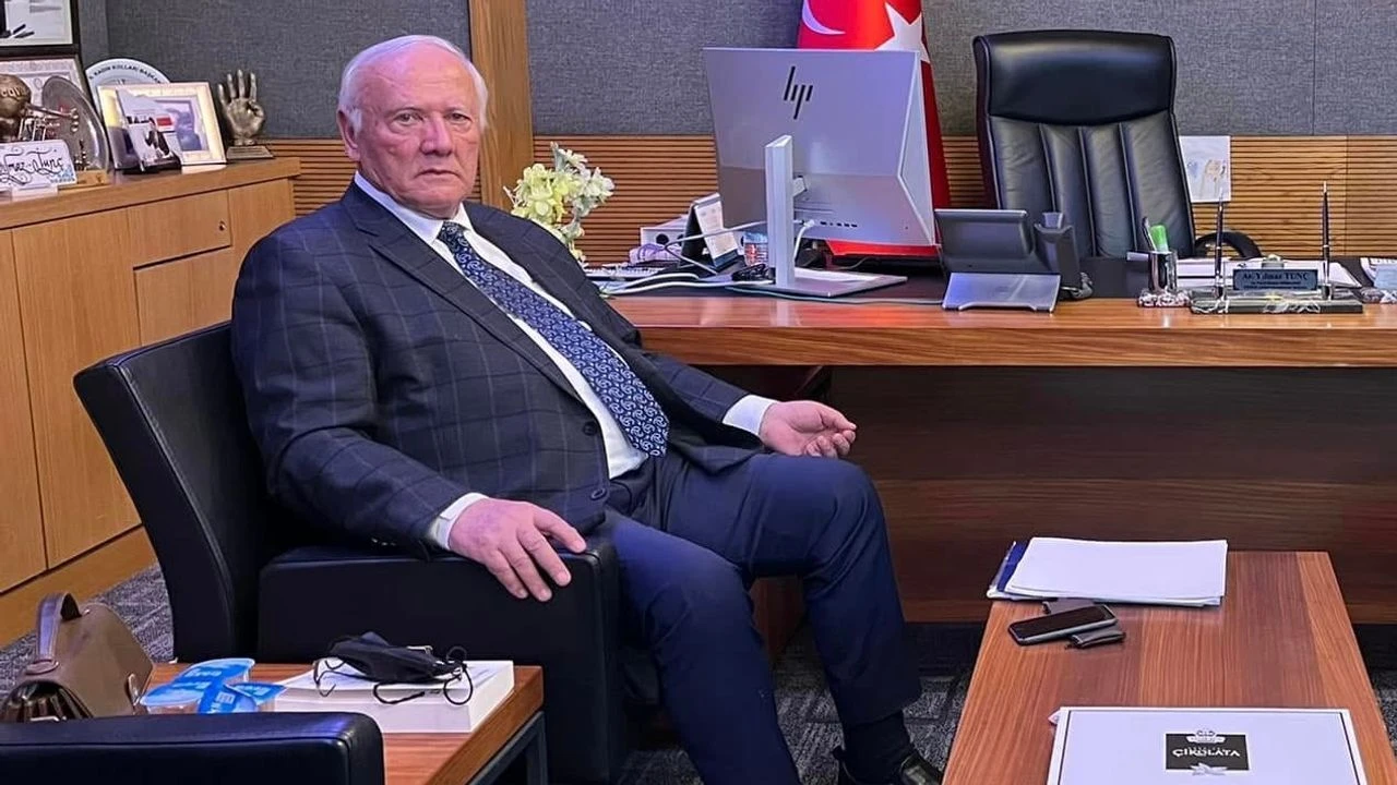 eski-bakan-hasan-akyol-tbmmden-son-yolculuguna-ugurlandi-4.webp