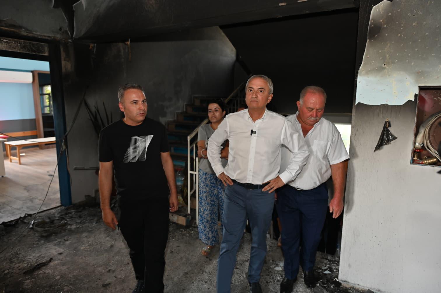 kepezde-yanan-okula-destek-sozu-geldi21212-2.jpeg