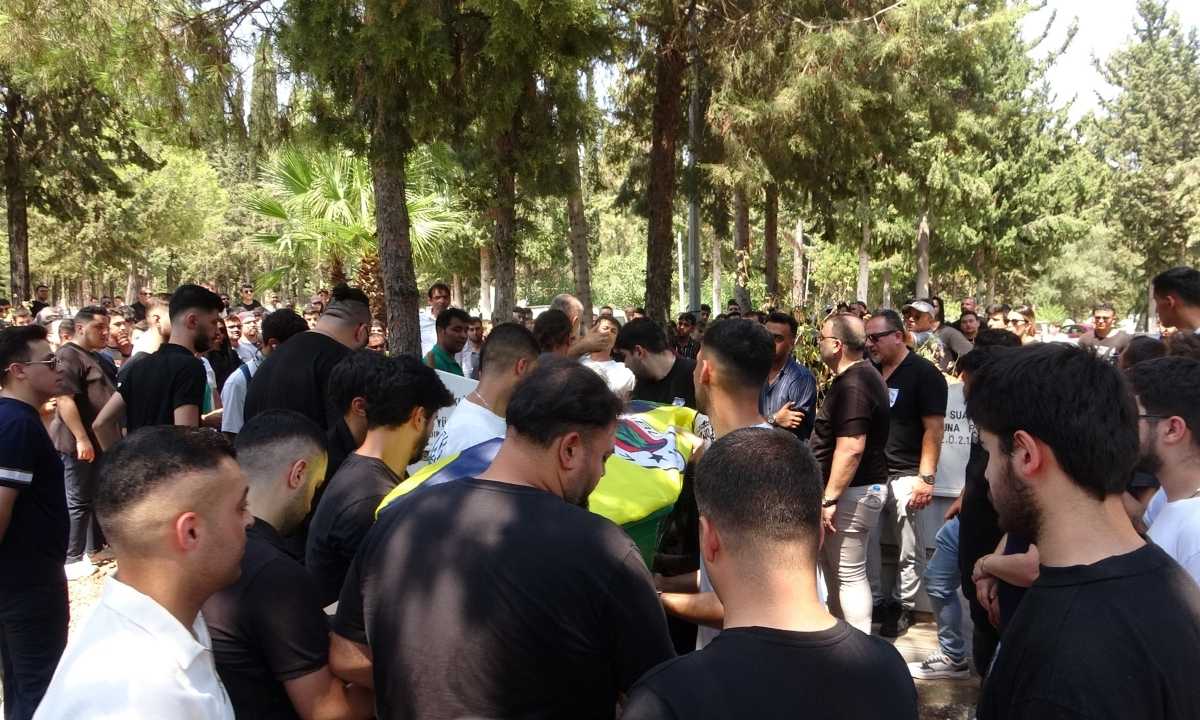jrokez-lakapli-yayinci-oguzhan-dalgakiran-mersinde-topraga-verildi3.jpg